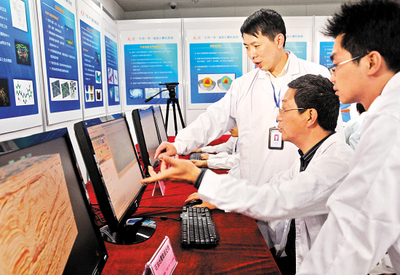 胡錦濤在津考察:銘記殷殷囑托 催生奮進(jìn)動(dòng)力-書記,總書記,天津,國家,工作-北方網(wǎng)-新聞中心