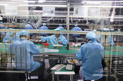 市政協(xié)秘書長(zhǎng)童叔剛 調(diào)研領(lǐng)歌智谷科技和宜賓紙業(yè)